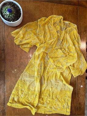 Anna-Kaci Mustard Yellow Floral Embroidered Lace Kimono Cardigan NWOT OSFA
